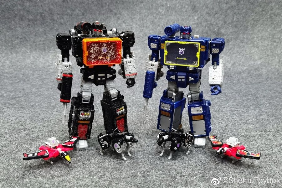 Netflix Transformers WFC Soundwave, Ravage & Laserbeak 3 Pack  (7 of 9)